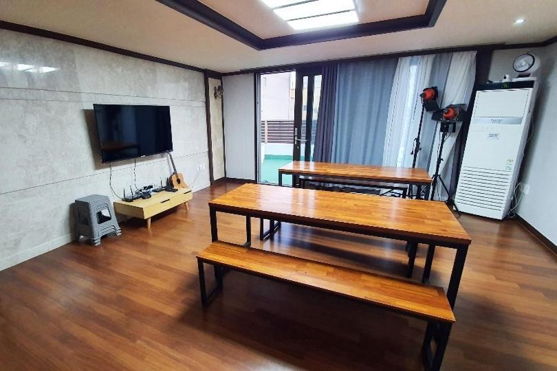 Jeju Guesthouse Togŭnnae Exterior foto
